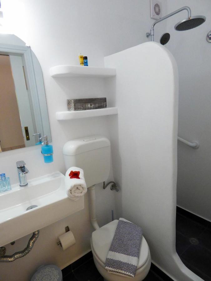 Tasoula Guest House Adamantas  Exterior foto