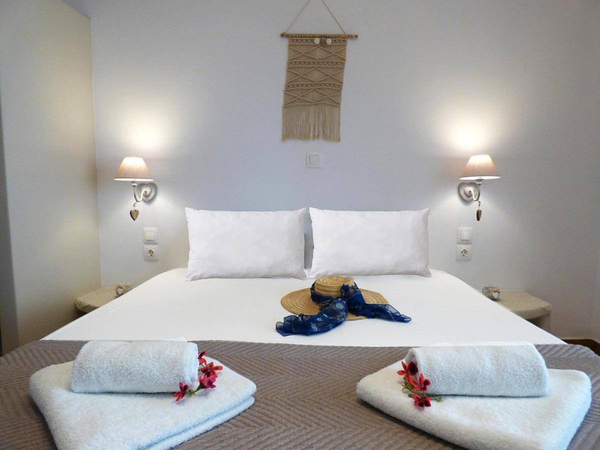 Tasoula Guest House Adamantas  Exterior foto