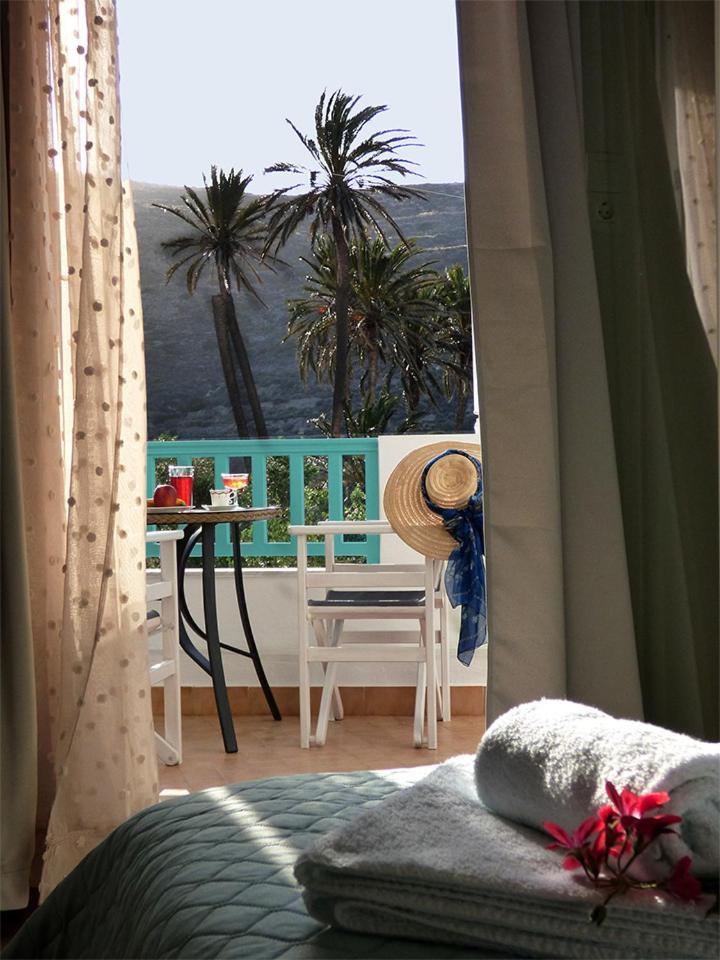 Tasoula Guest House Adamantas  Exterior foto